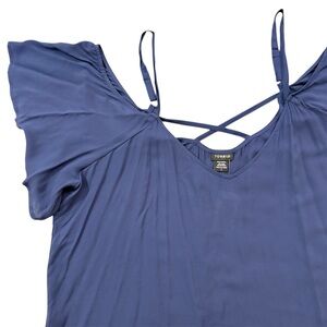 NWT Torrid Flutter Sleeve Cold Shoulder Top